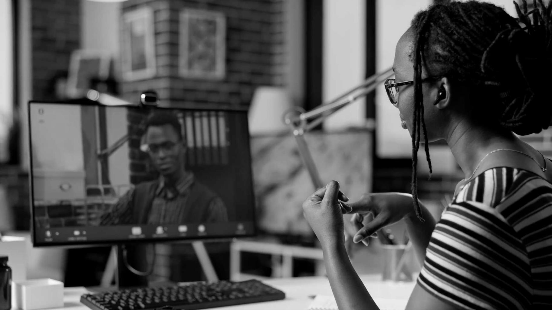 Επικοινωνία με την ομάδα μας για προστασία από οικονομική απάτη